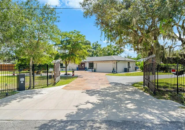 Photo 1 of Single family home for sale at 2660 57th Street, Sarasota, FL 34243 | MLS# A4707720 | Listing updated on 2026-10-06