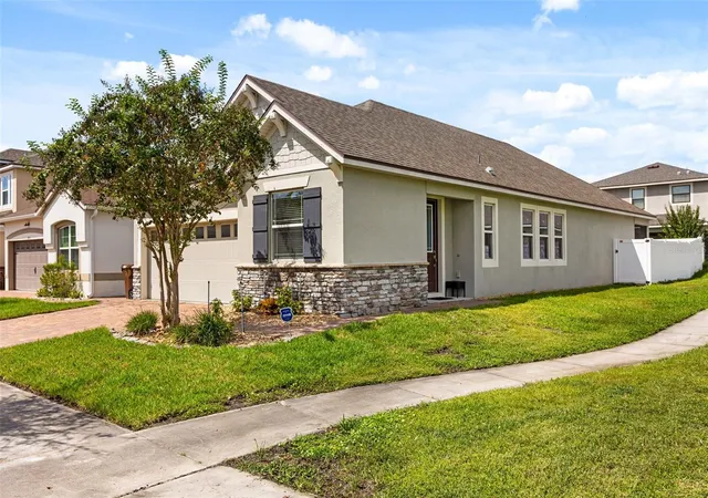 Single family home for sale at 2401 Avian Loop, KISSIMMEE, FL 34741 | MLS# O6445458