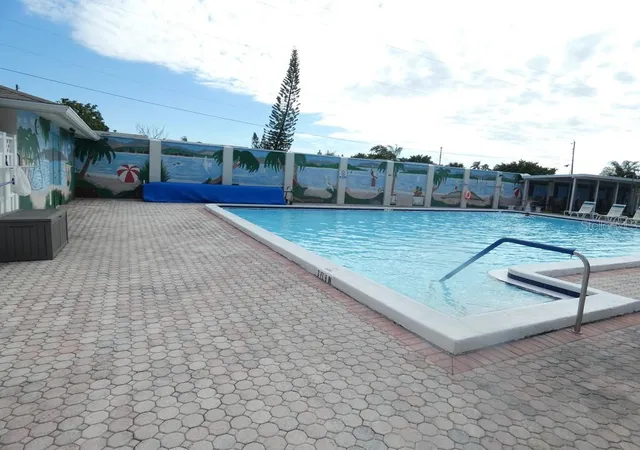 Listing Photo 5 - Condo for sale in building located at 4322 Tahitian Gdns Cir, Holiday, FL 34691 - Unit #B