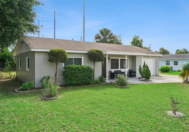 Photo 1 of Single family home for sale at 1123 Hampton St, Clermont, FL 34711 | MLS# O6445462 | Listing updated on 2026-10-22