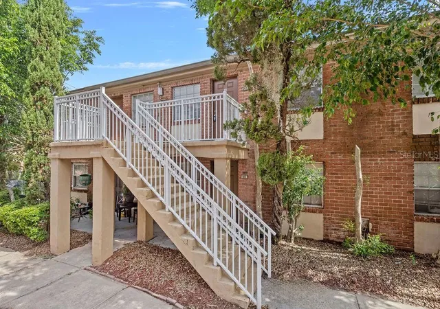 Photo 2 of Condo for sale at 2517 Caper Ln #207, Maitland, FL 32751 | MLS# O6445466 | Listing updated on 2026-10-06