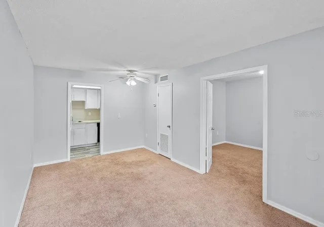 Photo 3 of Condo for sale at 2517 Caper Ln #207, Maitland, FL 32751 | MLS# O6445466 | Listing updated on 2026-10-06