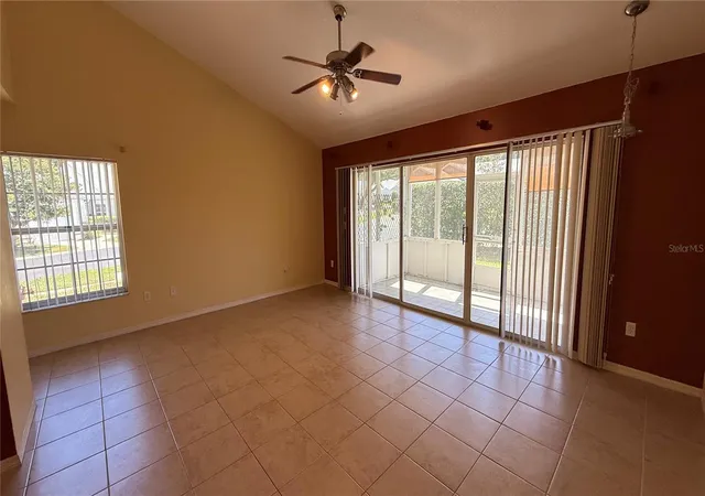 Photo 4 of House for sale at 2312 SW 20th Court, Ocala, FL 34471 | MLS# OM733025 | Listing updated on 2026-10-21