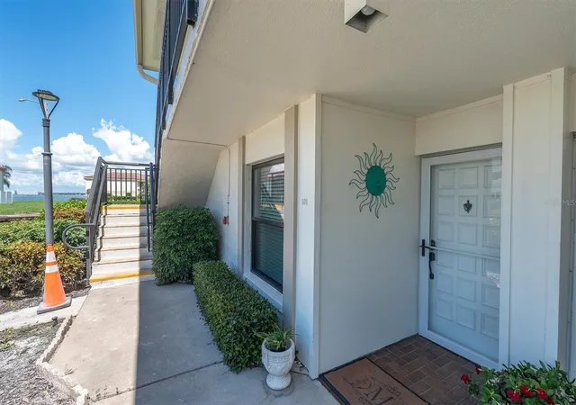 Photo 3 of Condo for sale at 6210 Sun Blvd #101, Saint Petersburg, FL 33715 | MLS# TB8552935 | Listing updated on 2026-10-08