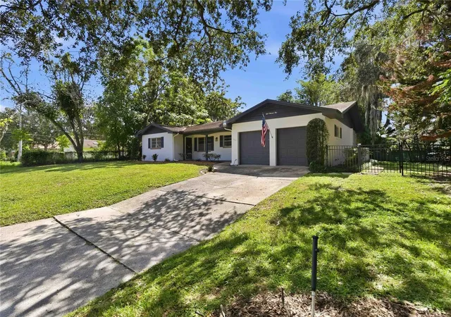 Photo 1 of Single family home for sale at 804 Greenwood St, Orlando, FL 32801 | MLS# O6445469 | Listing updated on 2026-10-01