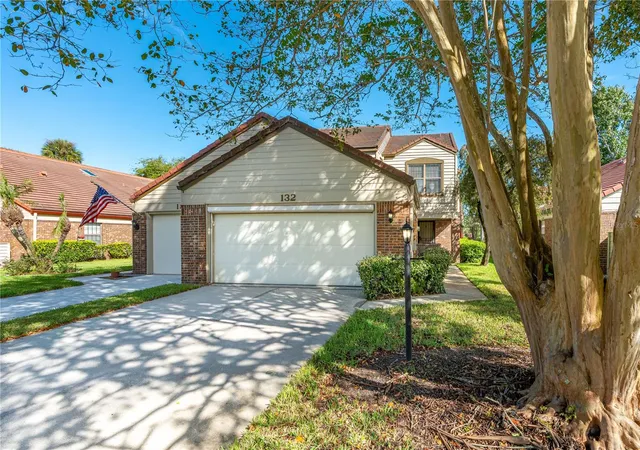 Photo 2 of Townhouse for sale at 132 Bermuda Petrel Ct, Daytona Beach, FL 32119 | MLS# V4951553 | Listing updated on 2026-10-08