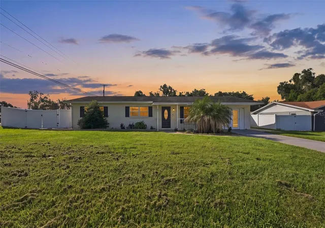 Photo 1 of Single family home for sale at 702 Camellia Ct, Seffner, FL 33584 | MLS# TB8552939 | Listing updated on 2026-10-22