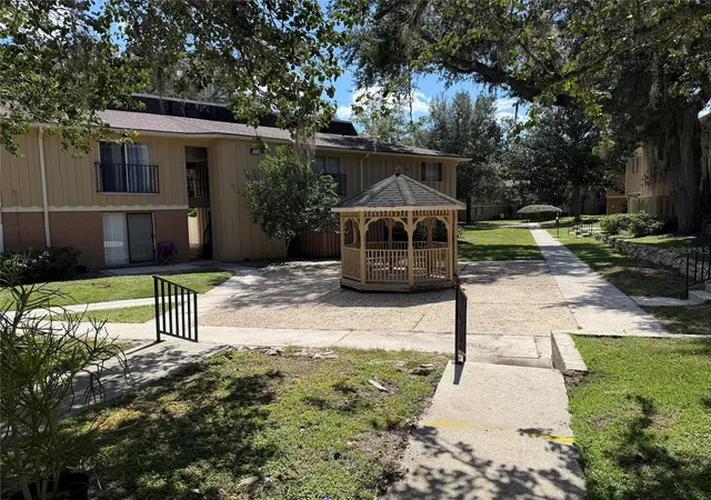 Condo for sale at 507 NW 39th Road #102, GAINESVILLE, FL 32607 | MLS# GC543842