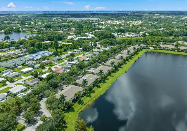 Photo 2 of Townhouse for sale at 3511 45th Terrace W #102, Bradenton, FL 34210 | MLS# A4707732 | Listing updated on 2026-10-02