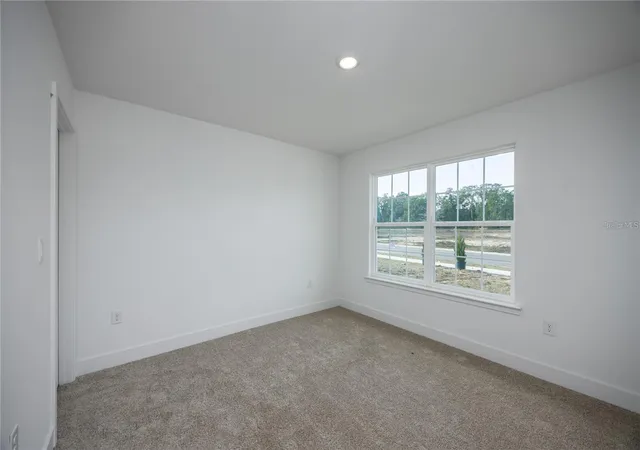 Photo 3 of Single family home for sale at 213 Sw Bellflower Dr, Lake City, FL 32024 | MLS# GC543845 | Listing updated on 2026-09-29