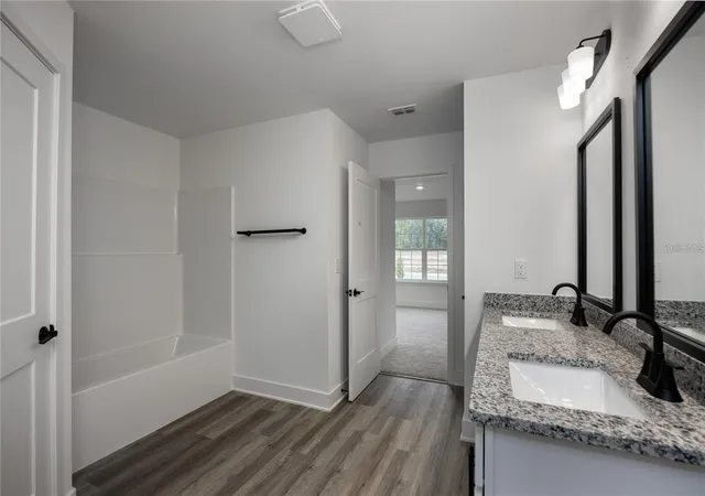 Photo 3 of Single family home for sale at 213 SW Bellflower Dr, Lake City, FL 32024 | MLS# GC543845 | Listing updated on 2026-09-29
