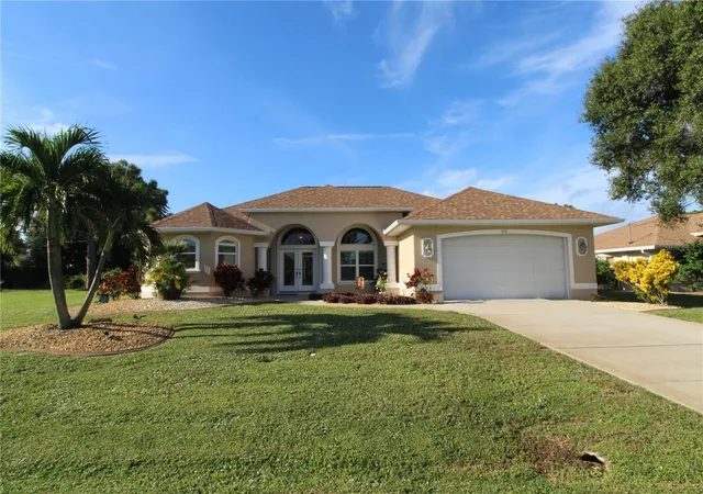 Photo 1 of Single family home for sale at 614 Rotonda Cir, Rotonda West, FL 33947 | MLS# C7531318 | Listing updated on 2026-10-02