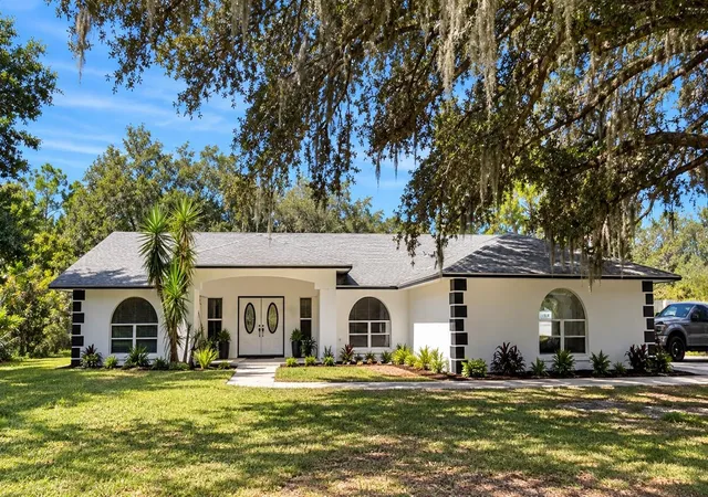 Photo 1 of Single family home for sale at 6419 Lunn Rd, Lakeland, FL 33811 | MLS# O6445488 | Listing updated on 2026-10-20