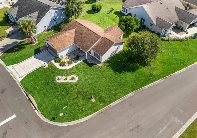 Photo 2 of Single family home for sale at 1056 Soledad Way, Lady Lake, FL 32159 | MLS# G5118379 | Listing updated on 2026-09-29