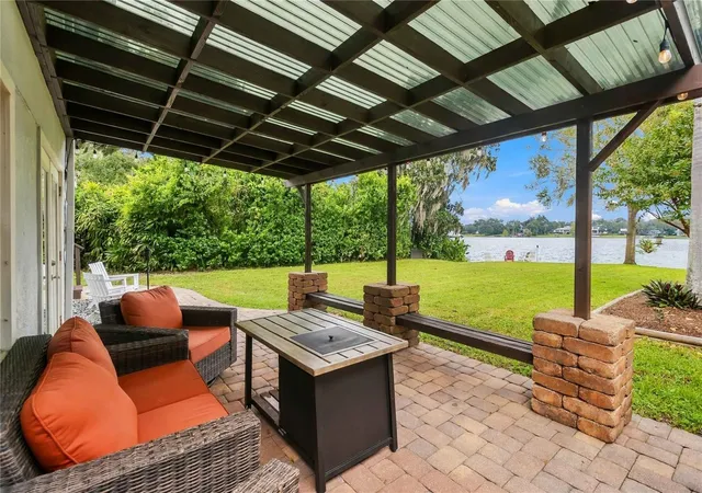 Photo 2 of Single family home for sale at 619 Gatlin Ave, Orlando, FL 32806 | MLS# O6445495 | Listing updated on 2026-10-22