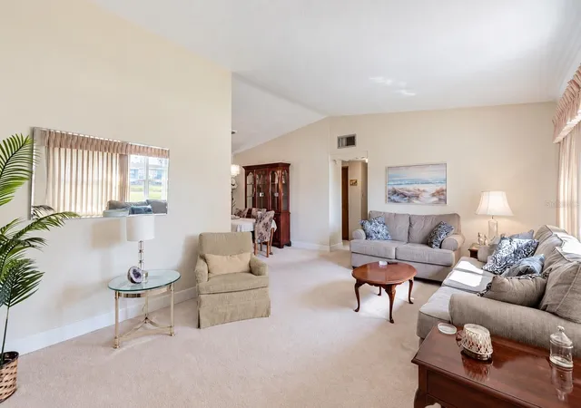 Photo 2 of Single family home for sale at 239 Orange Ter Dr, Winter Park, FL 32789 | MLS# O6445496 | Listing updated on 2026-10-22