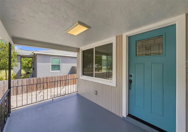 Photo 2 of Single family home for sale at 2518 16th Avenue N, Saint Petersburg, FL 33713 | MLS# TB8552961 | Listing updated on 2026-10-20