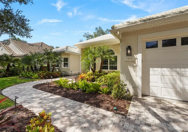 Photo 2 of Single family home for sale at 7400 Eaton Ct, University Park, FL 34201 | MLS# A4707751 | Listing updated on 2026-10-06
