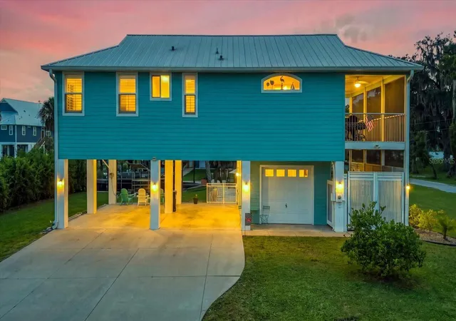 Photo 1 of Single family home for sale at 2120 Nw 15th Street, Crystal River, FL 34428 | MLS# G5118380 | Listing updated on 2026-10-07