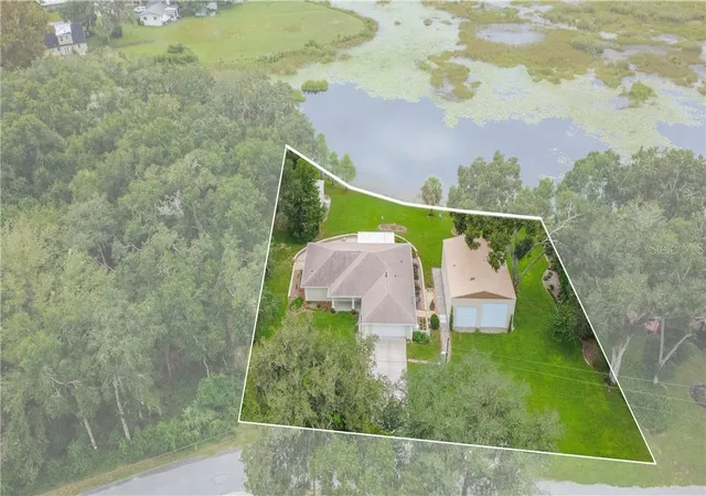 Photo 3 of Sale Pending at 7732 E Pocono Dr, Inverness, FL 34450 | MLS# CC858242 | Listing updated on 2026-10-09