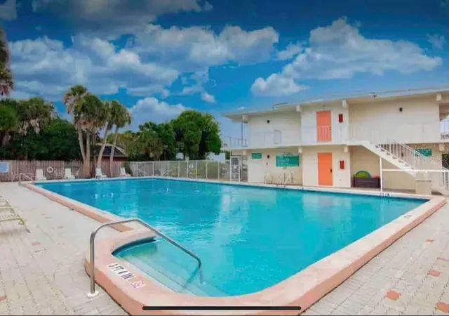 Condo for sale at 908 Villas Dr #59, VENICE, FL 34285 | MLS# A4707752