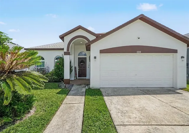 Photo 4 of Single family home for sale at 4304 Tarkington Dr, Land O Lakes, FL 34639 | MLS# TB8552978 | Listing updated on 2026-10-17