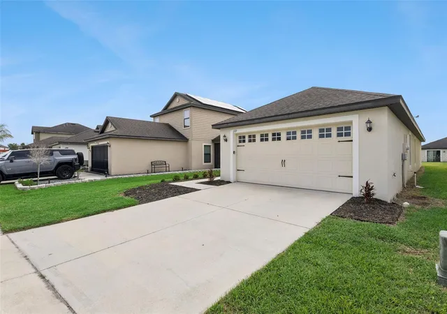 Photo 2 of Single family home for sale at 2119 Peyto Way, Lakeland, FL 33805 | MLS# O6445514 | Listing updated on 2026-10-02