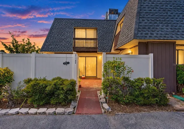 Photo 1 of Townhouse for sale at 8119 Oak Tr Way #C, Tampa, FL 33634 | MLS# TB8552980 | Listing updated on 2026-10-02