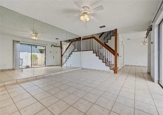 Photo 4 of Townhouse for sale at 8119 Oak Tr Way #C, Tampa, FL 33634 | MLS# TB8552980 | Listing updated on 2026-10-02
