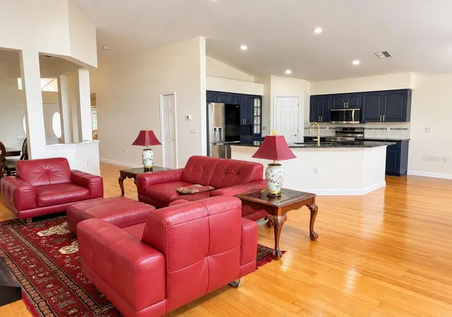 Photo 3 of Single family home for sale at 12935 Pineforest Way W, Largo, FL 33773 | MLS# TB8552986 | Listing updated on 2026-10-10