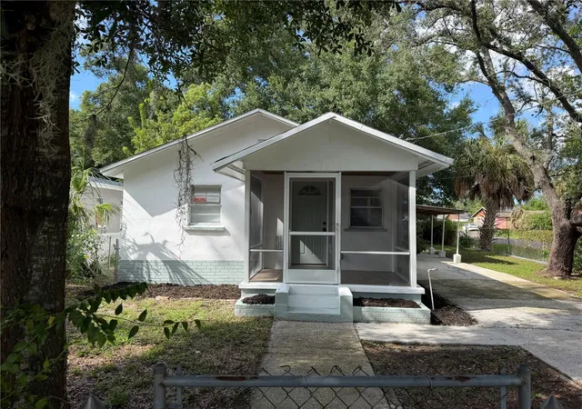Photo 1 of Single family home for sale at 3636 E N Bay St, Tampa, FL 33610 | MLS# TB8552987 | Listing updated on 2026-10-22