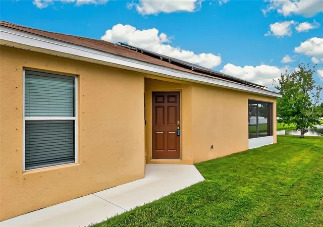 Photo 2 of Single family home for sale at 6550 Bayston Hl Pl, Zephyrhills, FL 33541 | MLS# TB8552991 | Listing updated on 2026-09-30