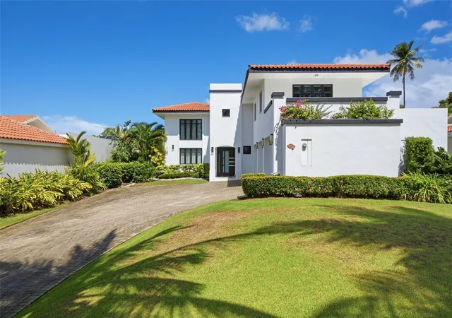 Photo 2 of Single family home for sale at 264 Dorado Beach E, Dorado, PR 00646 | MLS# PR9124543 | Listing updated on 2026-10-27