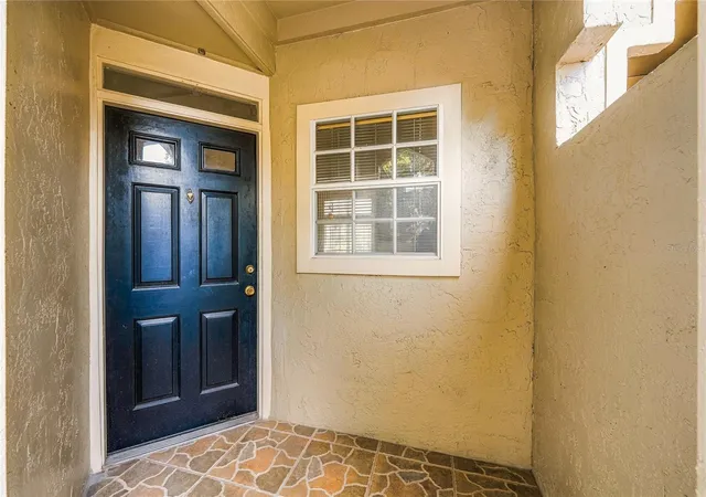 Photo 3 of Condo for sale at 1416 Farrindon Cir, Lake Mary, FL 32746 | MLS# O6445551 | Listing updated on 2026-10-02