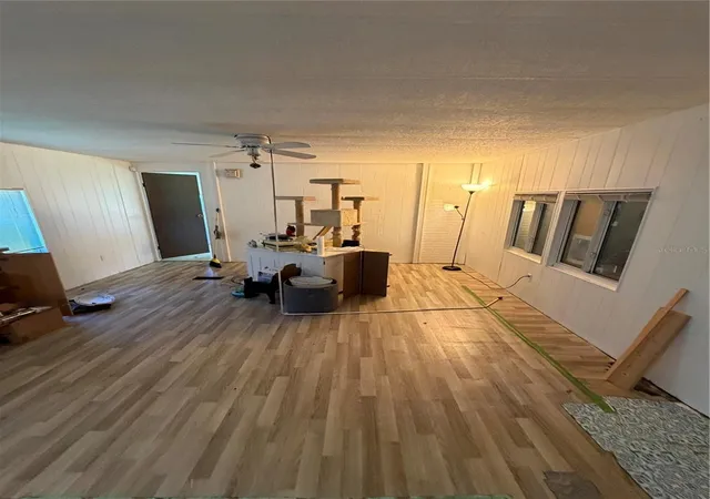 Photo 4 of Manufactured home for sale at 9494 N Northcut Ave, Crystal River, FL 34428 | MLS# G5118382 | Listing updated on 2026-10-09