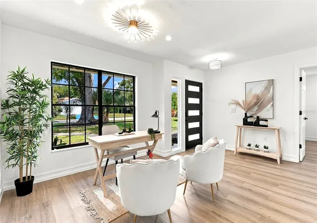 Photo 4 of Single family home for sale at 6703 Pointe W Blvd, Bradenton, FL 34209 | MLS# TB8553020 | Listing updated on 2026-10-05
