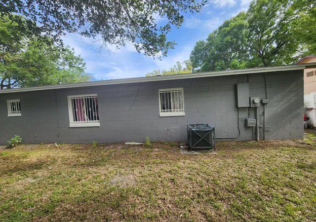 Photo 4 of Single family home for sale at 5394 Botany Ct, Orlando, FL 32811 | MLS# S5158466 | Listing updated on 2026-09-29