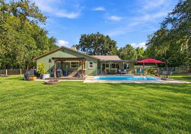 Photo 1 of Single family home for sale at 7891 Sycamore Dr, New Port Richey, FL 34654 | MLS# W7889901 | Listing updated on 2026-10-03
