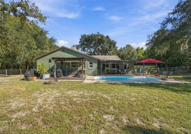 Photo 2 of Single family home for sale at 7891 Sycamore Dr, New Port Richey, FL 34654 | MLS# W7889901 | Listing updated on 2026-10-15