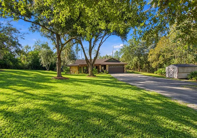 Photo 2 of Single family home for sale at 7891 Sycamore Dr, New Port Richey, FL 34654 | MLS# W7889901 | Listing updated on 2026-10-03