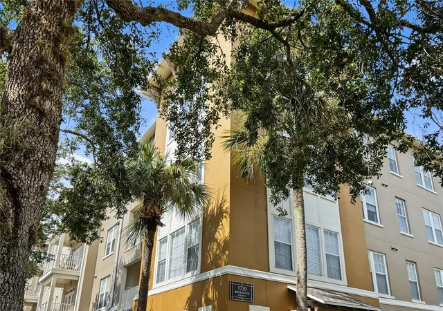Photo 2 of Sale Pending at 1401 Celebration Ave #401, Kissimmee, FL 34747 | MLS# O6445567 | Listing updated on 2026-10-06