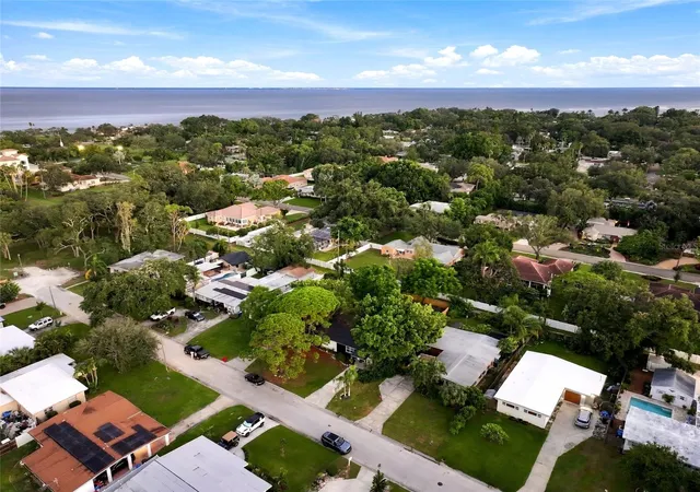 Photo 30 of Single family home for sale at 340 55th Avenue S, Saint Petersburg, FL 33705 | MLS# TB8553028 | Listing updated on 2026-10-14