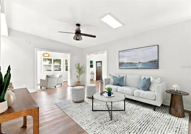 Photo 4 of Single family home for sale at 340 55th Avenue S, Saint Petersburg, FL 33705 | MLS# TB8553028 | Listing updated on 2026-10-20