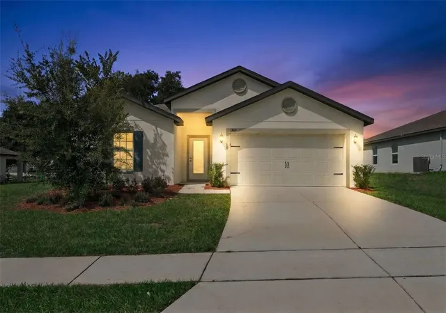 Single family home for sale at 1369 Brenway Dr, MASCOTTE, FL 34753 | MLS# O6445587