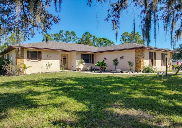 Photo 4 of Sale Pending at 122 Wgto Tower Rd, Lake Alfred, FL 33850 | MLS# O6445599 | Listing updated on 2026-10-07