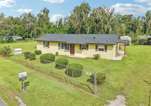 Photo 4 of Single family home for sale at 8560 Cr 638, Bushnell, FL 33513 | MLS# G5118385 | Listing updated on 2026-09-30