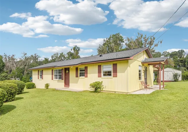 Photo 3 of Single family home for sale at 8560 Cr 638, Bushnell, FL 33513 | MLS# G5118385 | Listing updated on 2026-09-30