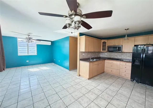 Photo 4 of Sale Pending at 216 Colinas Fairview, Trujillo Alto, PR 00976 | MLS# PR9124552 | Listing updated on 2026-10-13
