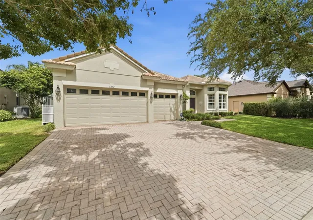Photo 3 of Single family home for sale at 3272 Beazer Dr, Ocoee, FL 34761 | MLS# O6445614 | Listing updated on 2026-09-30