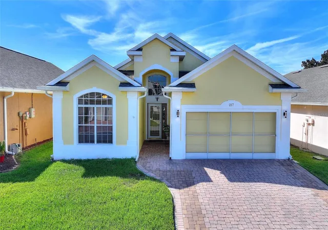 Photo 1 of Single family home for sale at 217 Fleming Ln, Davenport, FL 33837 | MLS# S5158473 | Listing updated on 2026-10-11